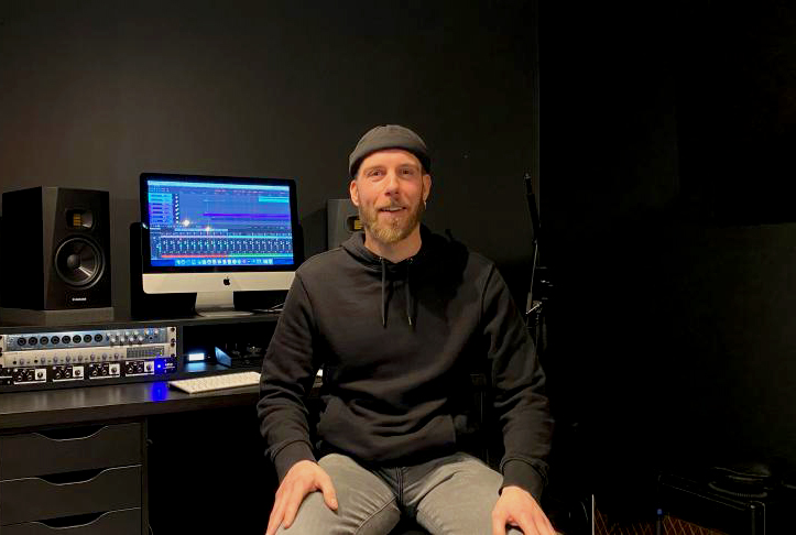 Cours de technique vocale à Lille avec Alexis Roussel, coach vocal certifié.